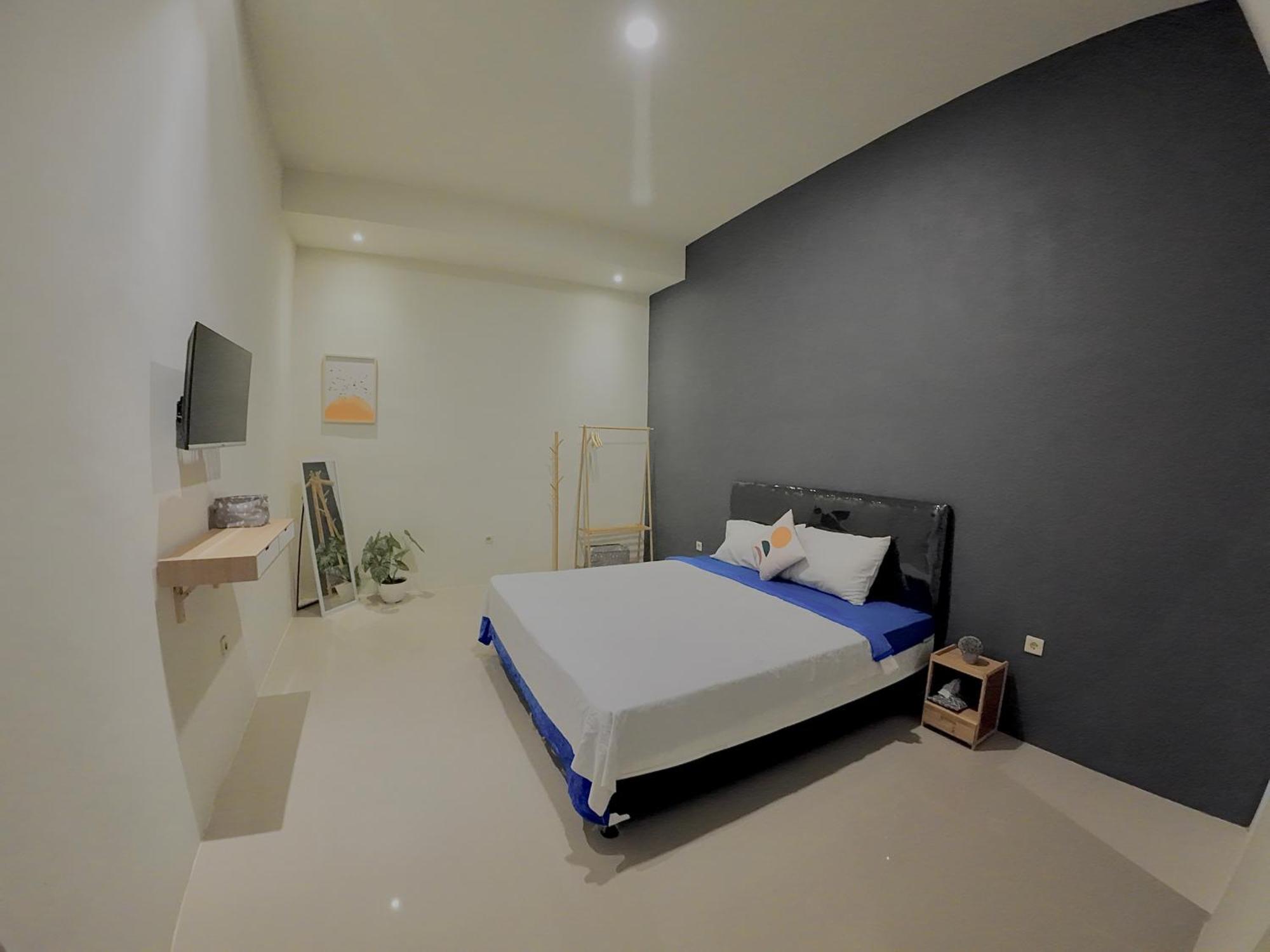 Robiu Bed & Breakfast Banyuwangi  Εξωτερικό φωτογραφία
