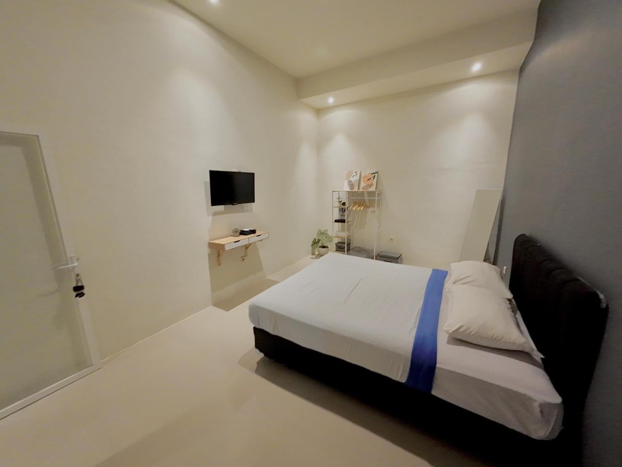 Robiu Bed & Breakfast Banyuwangi  Εξωτερικό φωτογραφία